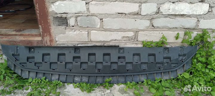 Пыльник бампера шкода