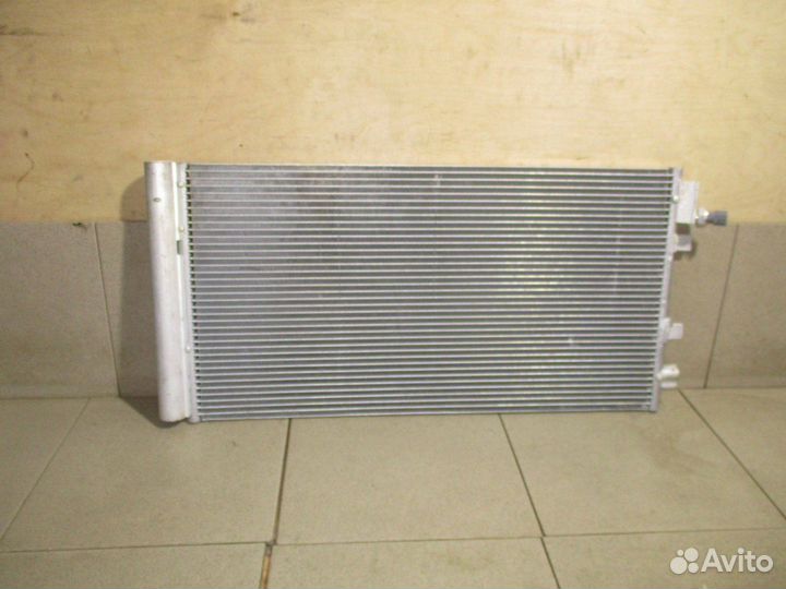 Радиатор кондиционера Renault Megane 3