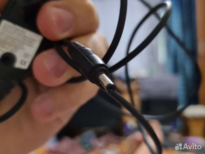 Продаю блок зарядки sanamine