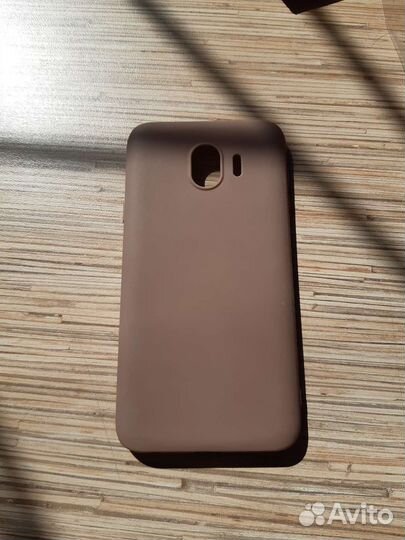 Чехлы на телефон Samsung Galaxy J4