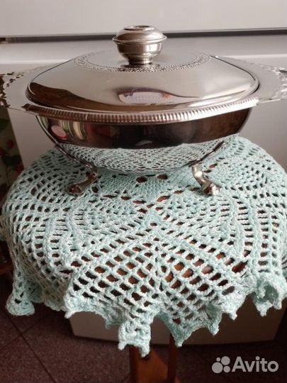 Блюдо на ножках с крышкой, металл