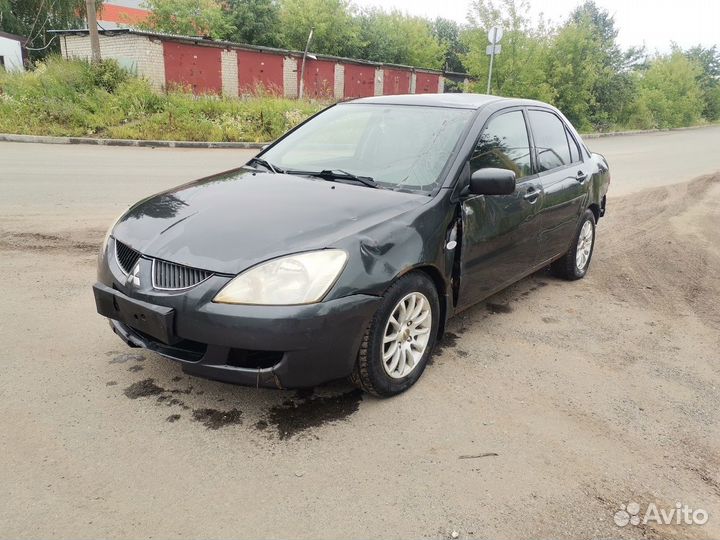 В разборе Mitsubishi Lancer 9