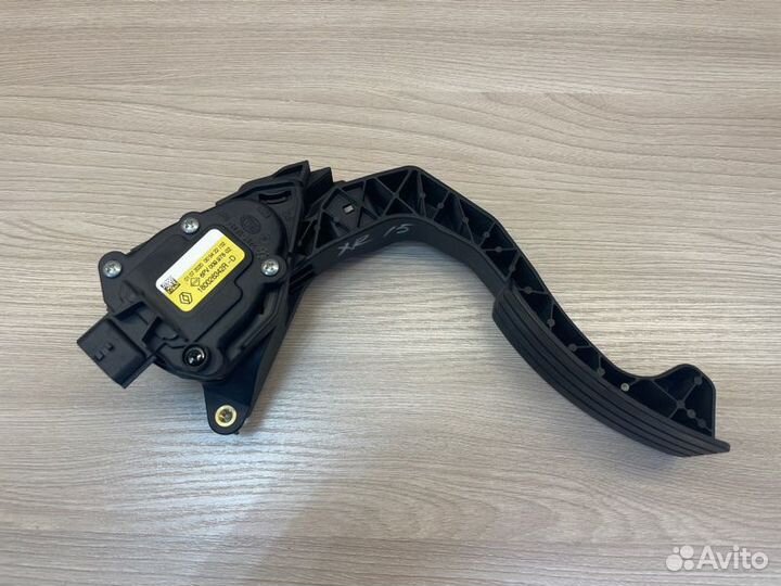 Педаль газа LADA X-Ray