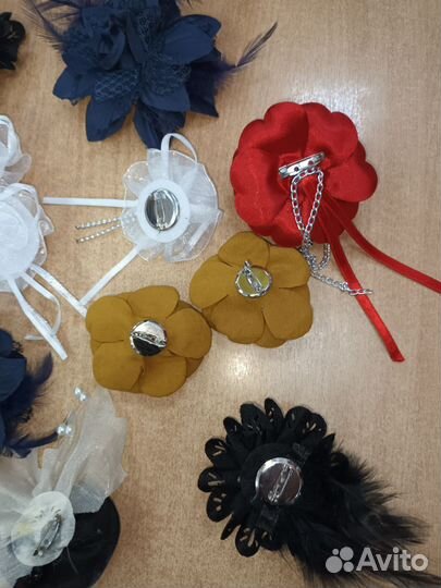 Брошки,Значки