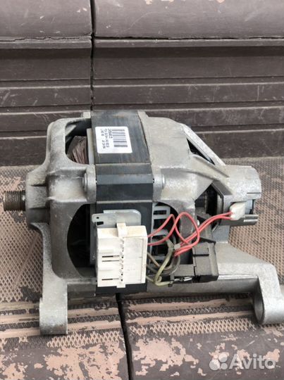 Двигататель стиральной машины