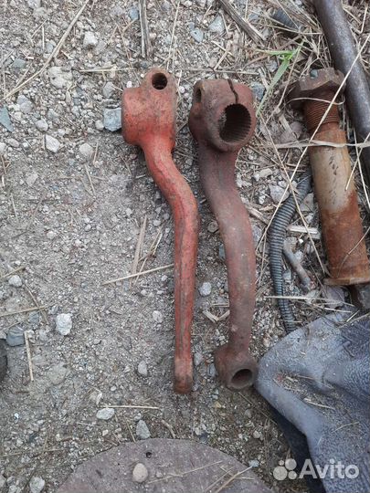 Запчасти на трактор т 16