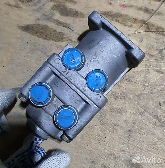 Кран тормозной главный yutong