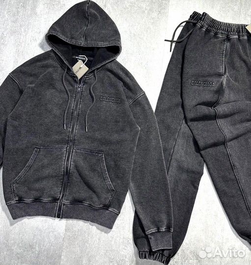 Спортивный костюм. Balenciaga