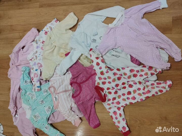Детские вещи пакетом от 0 до 3 месяцев на девочку