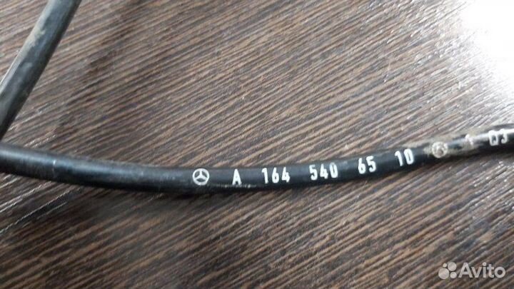 Датчик износа колодок задний правый Mercedes Gl