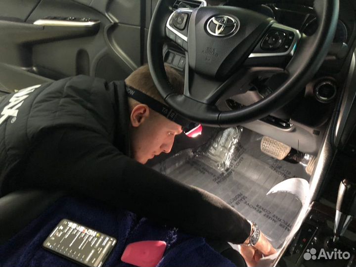 Защитная пленка салона автомобиля