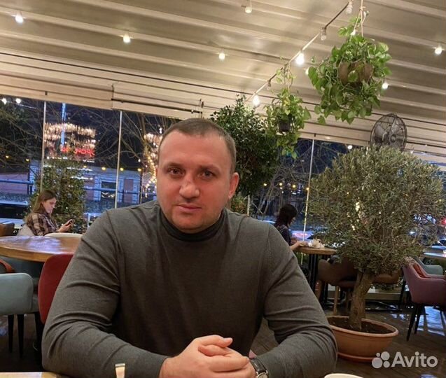 Адвокат Роман Александрович