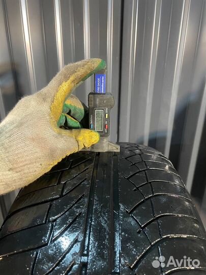 Michelin Latitude Diamaris 215/65 R16 98H