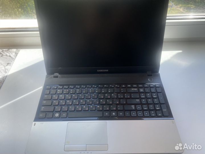 Ноутбук Samsung