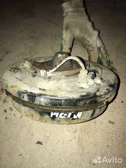 Кулак ступица задний левый на киа пиканто 1 kia pi