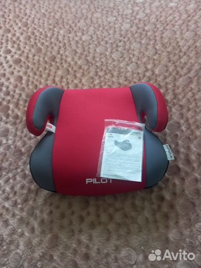 Детский бустер автомобильный