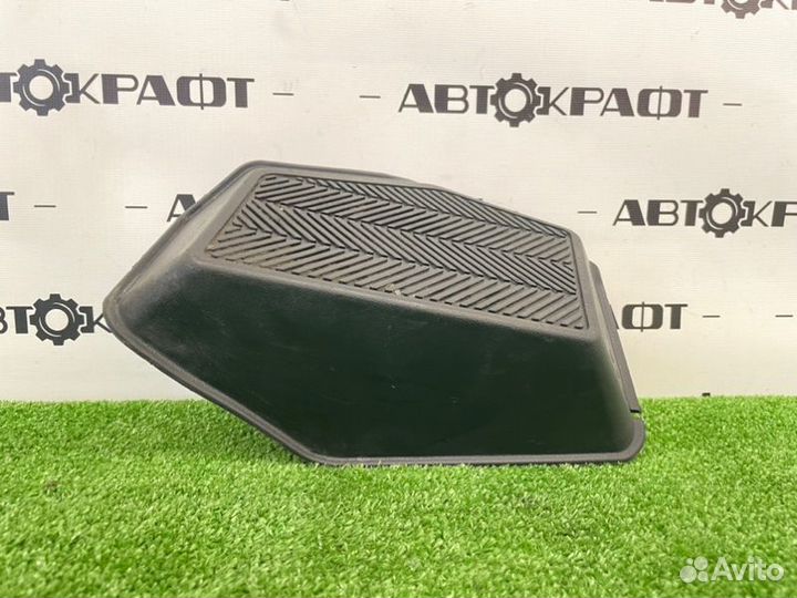 Подставка под ногу Toyota Land Cruiser Prado