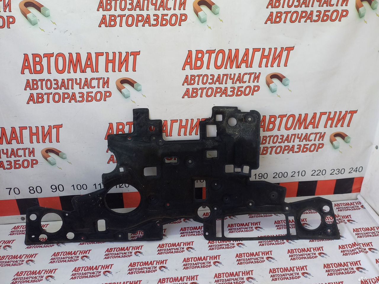 Шумоизоляция моторного щита Voyah Free