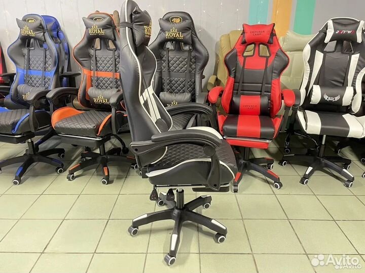 Геймерское кресло с массажем