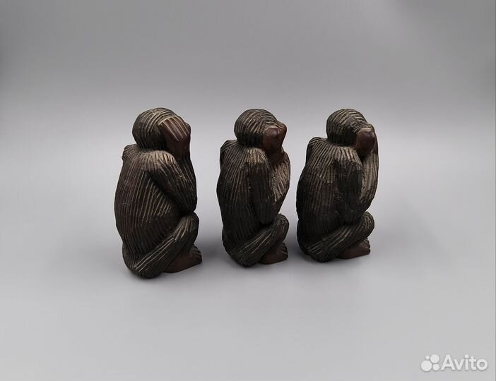 Статуэтка из дерева. Обезьяны, не вижу, не слышу