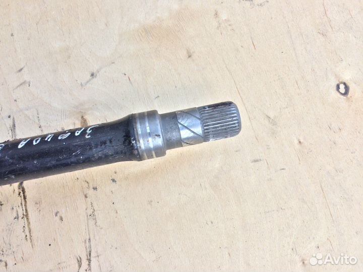 Привод правый Z22YH АКПП на Опель Зафира Б