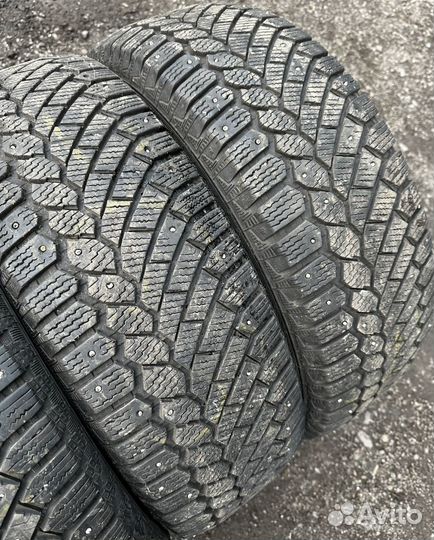 Gislaved Nord Frost 200 SUV 215/65 R16 102T