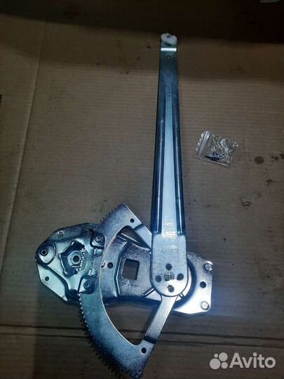 Стеклоподъемник левый Форд Транзит