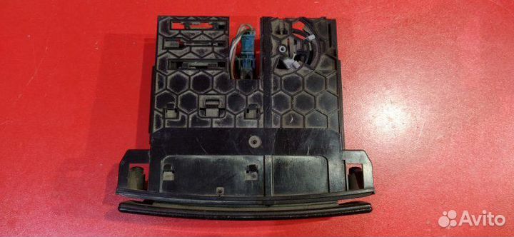 Пепельница Mercedes-Benz M-Class W164 M 272 E 35