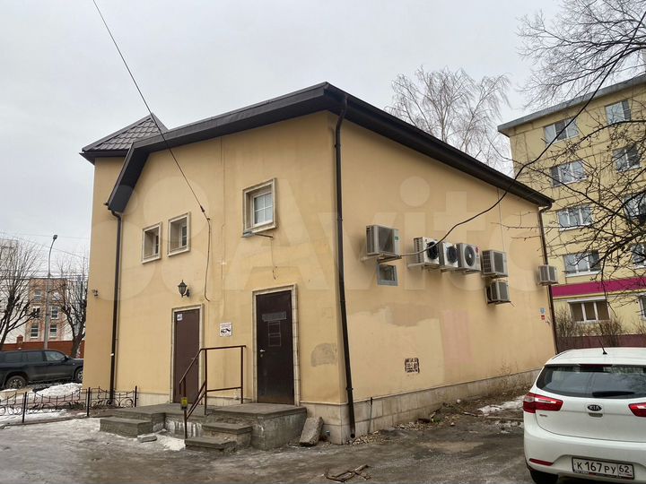 Торговая площадь, 143 м² + 60 м²