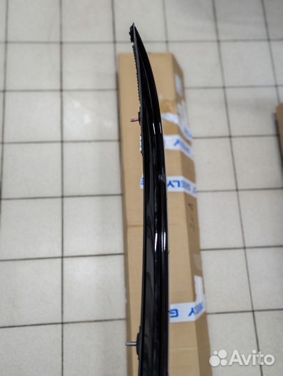 Рейлинг крыши левый оригинальный Geely Tugella