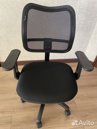 Компьютерное кресло