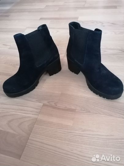 Полусапоги замшевые