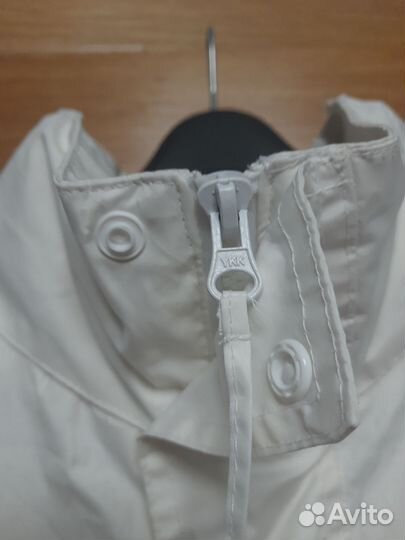 Белая ветровка женская 62 размера
