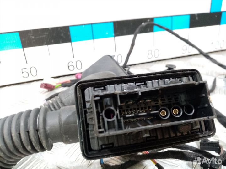 Б/У Проводка двери правой C238#001