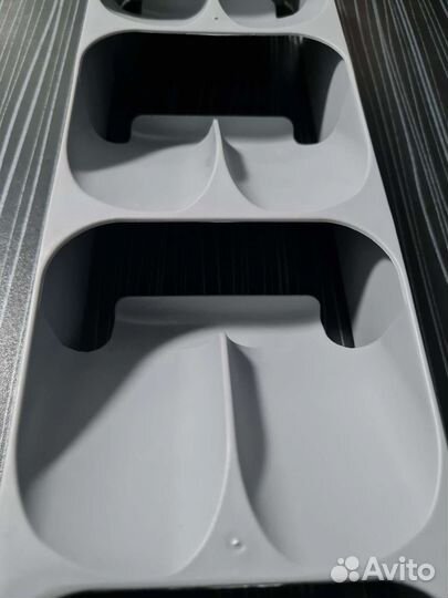 Лоток для столовых приборов