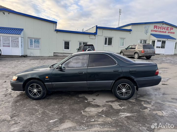 Toyota Windom 2.5 AT, 1995, 199 920 км