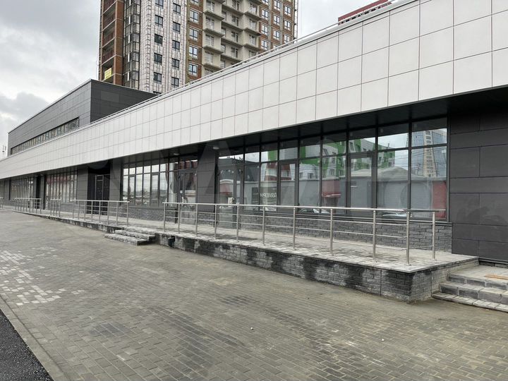 Первая линия на Писарева, 96 м²