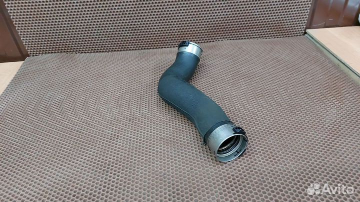 Патрубок интеркулера Bmw F30 F21 F25 F34 F32