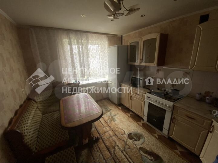 Комната 15 м² в 2-к., 3/9 эт.