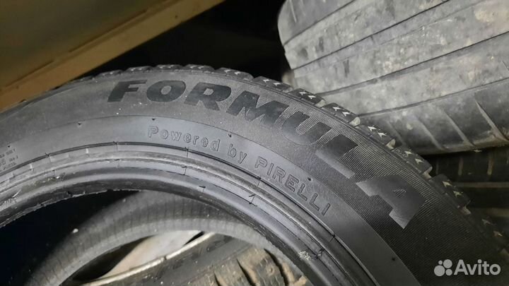 Pirelli Formula Ice 185/60 R15 30N