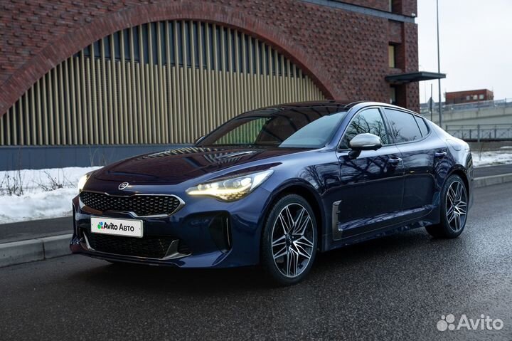 Kia Stinger 2.0 AT, 2021, 95 000 км