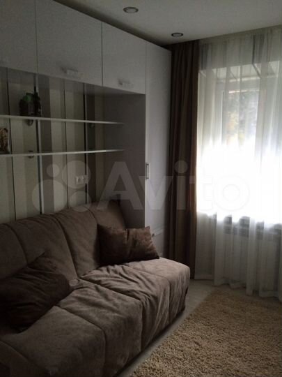 2-к. квартира, 54 м², 3/5 эт.