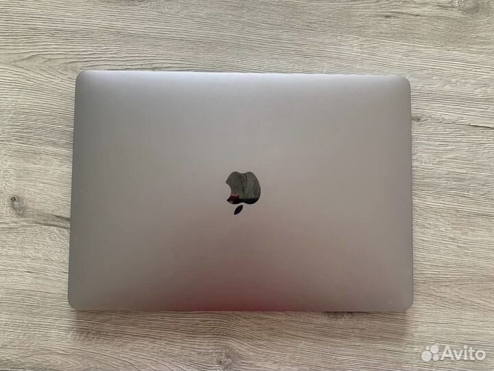 Apple MacBook Pro 13