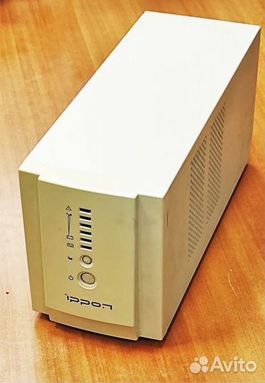 Ippon SMART Power Pro 1400