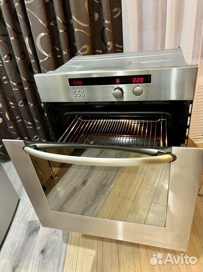 Духовой шкаф Bosch Германия с выкатной дверцей