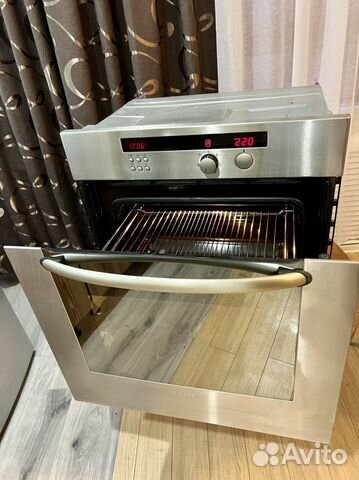 Духовой шкаф Bosch Германия с выкатной дверцей