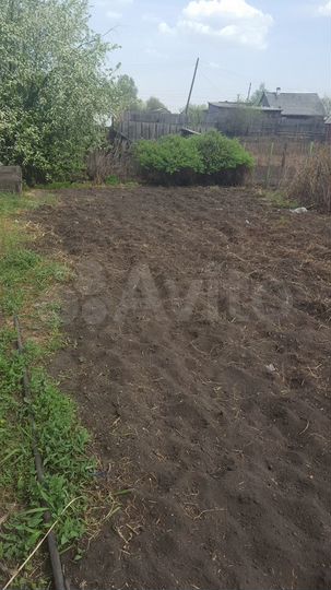 Дом 23 м² на участке 4 сот.