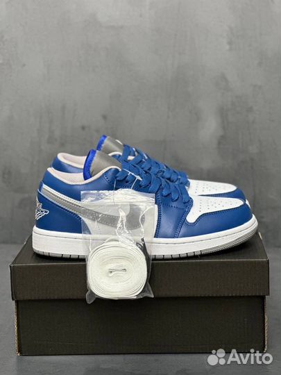 Кроссовки Nike Air Jordan 1 Low True Blue