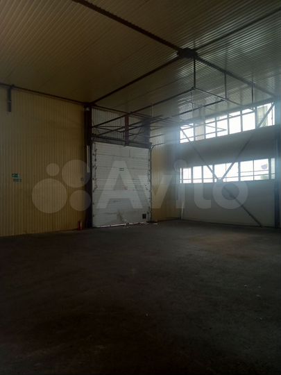 Склад, 1100 м²