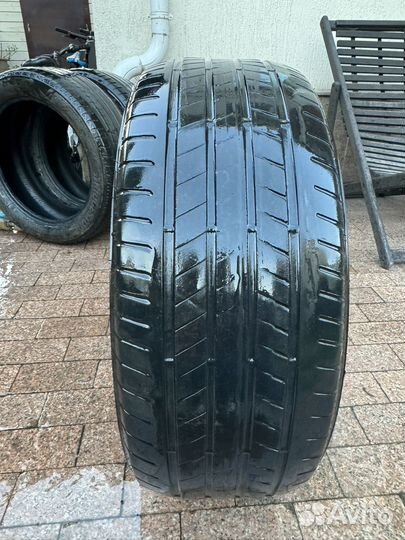 Bridgestone Alenza 001 245/50 R19